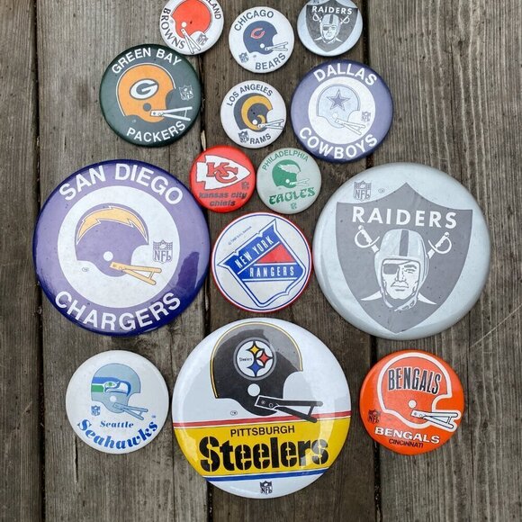 Lot of 14 Vintage 1960s NFL Buttons Steelers, Packers, Cowboys, Rams, Eagles - Picture 3 of 4